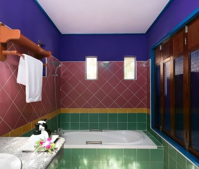 غرفة عائلية, Lawana Resort