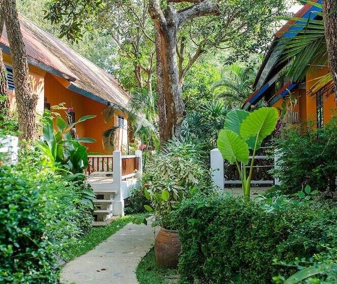 غرفة عائلية, Lawana Resort