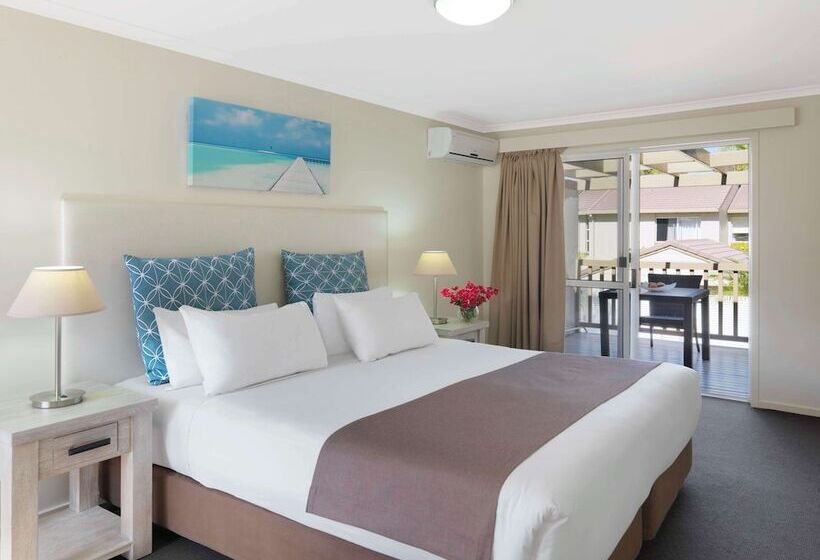 Вилла 2 Спальни, Oaks Sunshine Coast Oasis Resort