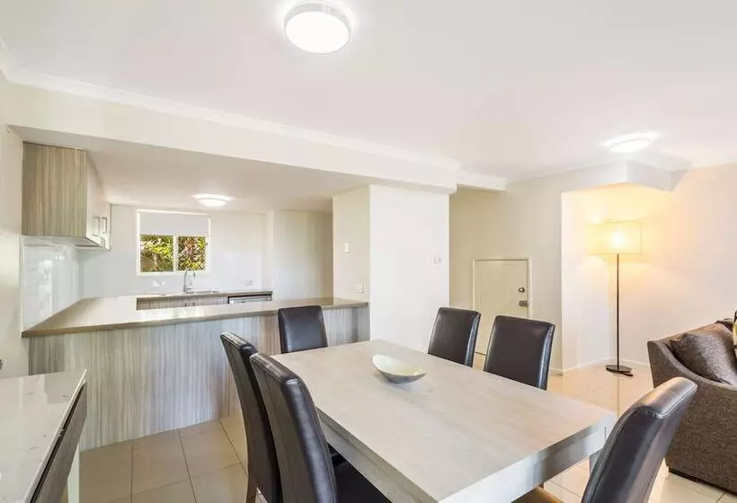 スリーベッドルーム　ヴィラ, Oaks Sunshine Coast Oasis Resort