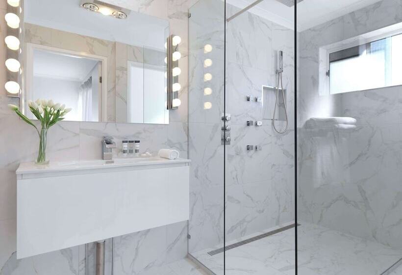 Вилла 3 Спальни, Oaks Sunshine Coast Oasis Resort