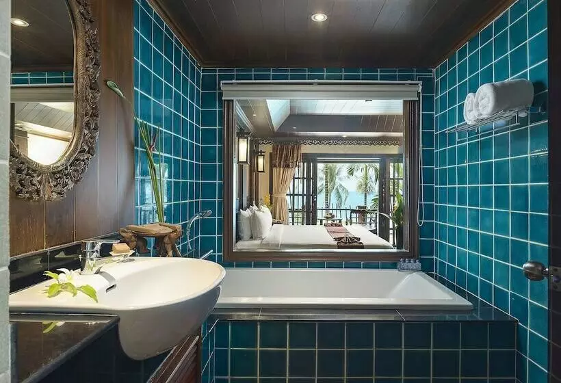 اتاق سوپریور با چشم‌انداز دریا, Panviman Resort Koh Phangan
