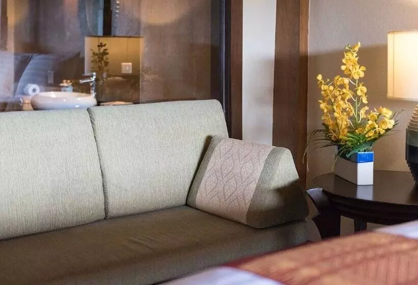 اتاق لوکس با چشم‌انداز دریا, Panviman Resort Koh Phangan