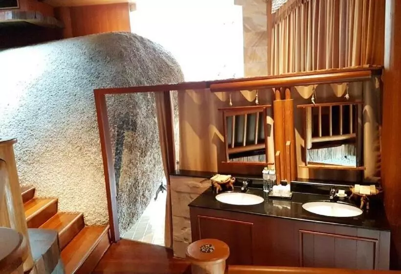 سوئیت پرزیدنت, Panviman Resort Koh Phangan