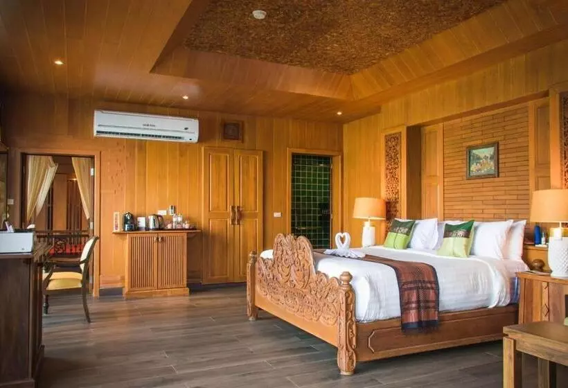 سوییت اجرایی, Panviman Resort Koh Phangan