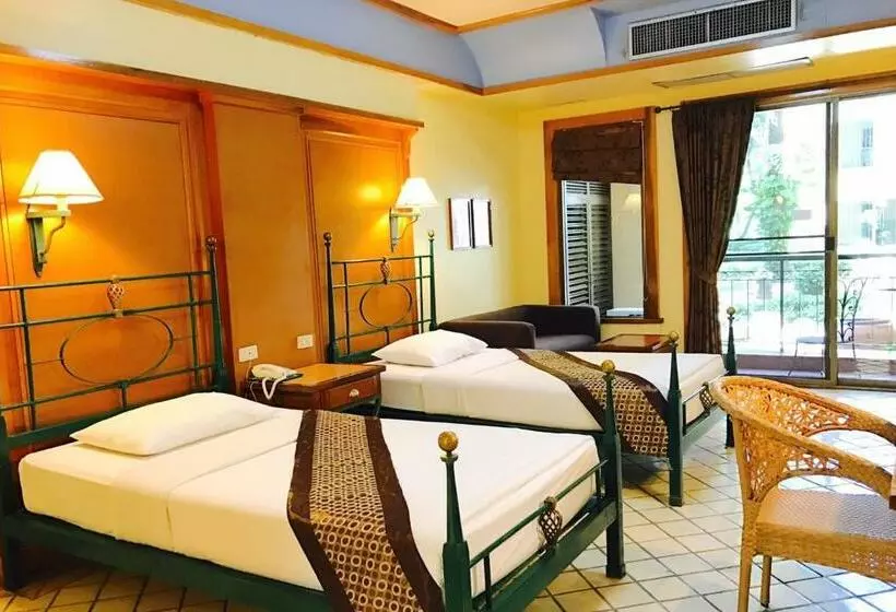 اتاق سوپریور با چشم‌انداز باغ, Pungwaan Resort & Spa