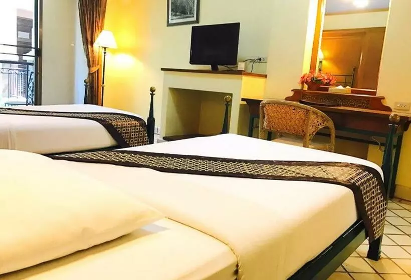 اتاق سوپریور با چشم‌انداز باغ, Pungwaan Resort & Spa