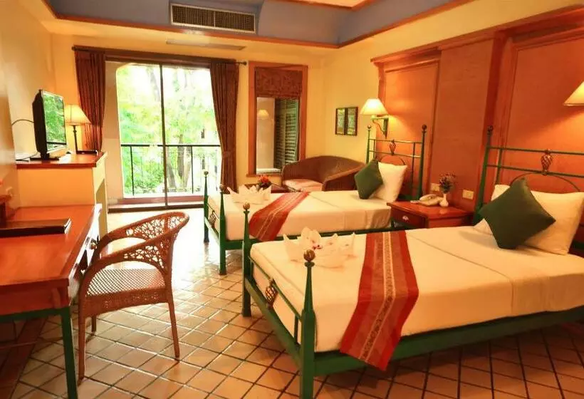 Deluxe room with river view, Pungwaan Resort & Spa