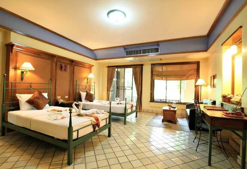 Deluxe room with river view, Pungwaan Resort & Spa