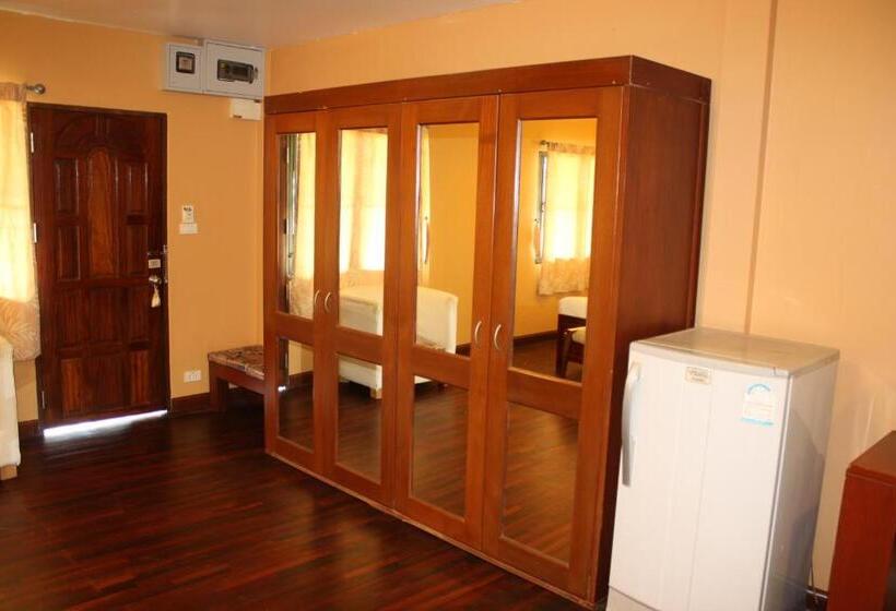 חדר אקונומי, The Aiyapura Koh Chang