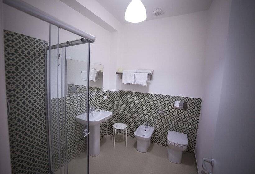 Номер Стандарт, Home Scala Dei Turchi B&b