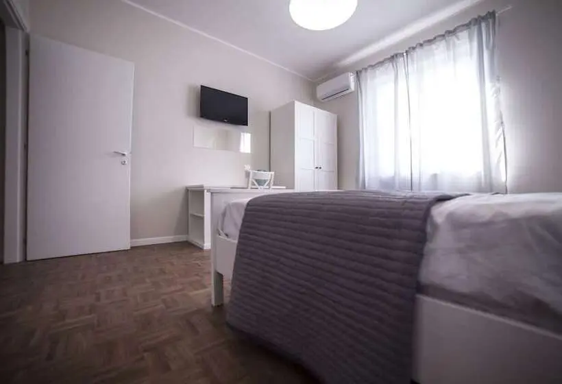 スタンダードルーム, Home Scala Dei Turchi B&b