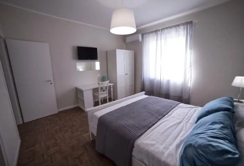 スタンダードルーム, Home Scala Dei Turchi B&b