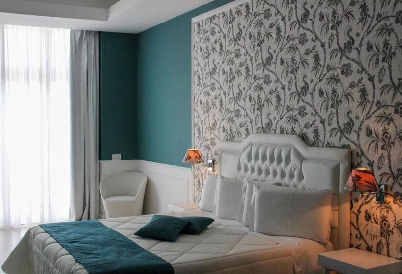 스위트 킹사이즈 침대, Bianco Riccio Suite
