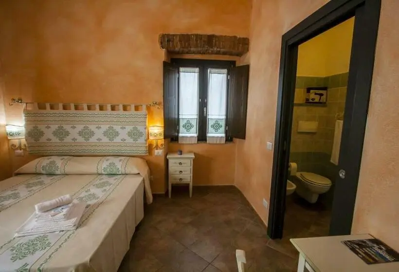 スタンダードルーム, B&b Sa Lumenaria Da Raimonda