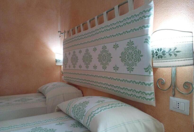 חדר סטנדרט, B&b Sa Lumenaria Da Raimonda