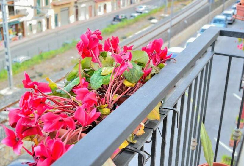 חדר סטנדרט עם מרפסת, B&b Al Sole Di Sicilia