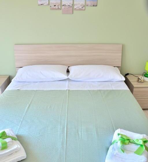 חדר סטנדרט עם מרפסת, B&b Al Sole Di Sicilia