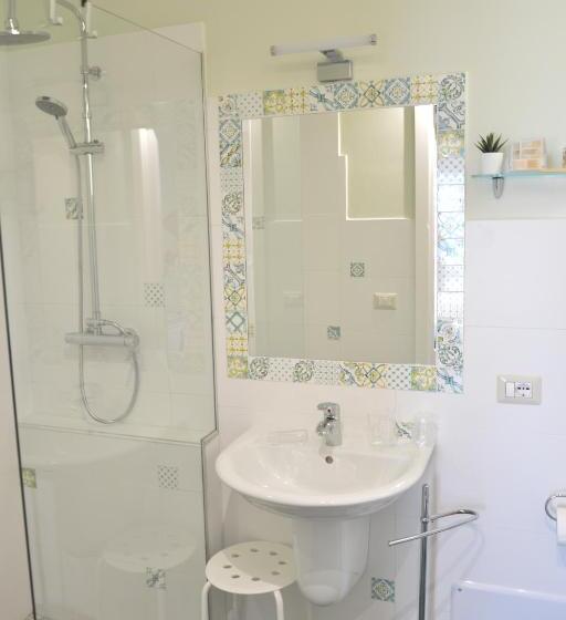 חדר סטנדרט עם מרפסת, B&b Al Sole Di Sicilia