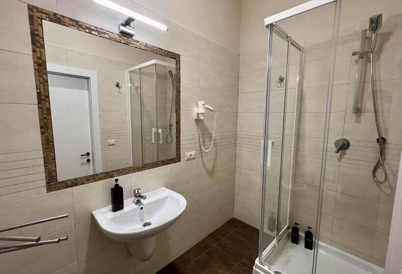 Standard Quadruple Room, Be Your Home Guest House Fuori Dal Porto