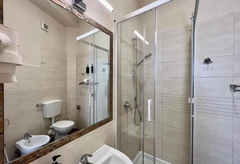 Standard Triple Room, Be Your Home Guest House Fuori Dal Porto