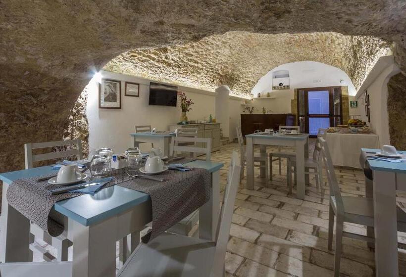 豪华三人间, Casa Dell Aromatario B&b