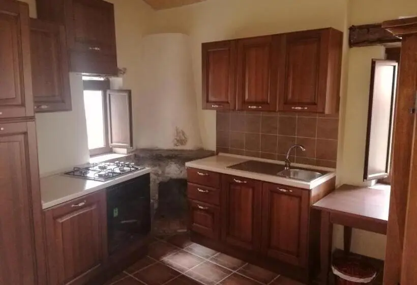 キングサイドベッドのスタンダードワンルーム, Albergo Diffuso Borgo Dei Greci
