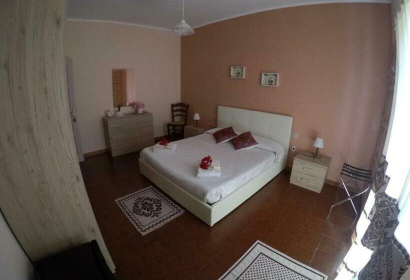 اتاق استاندارد, Al Sole Di Pula