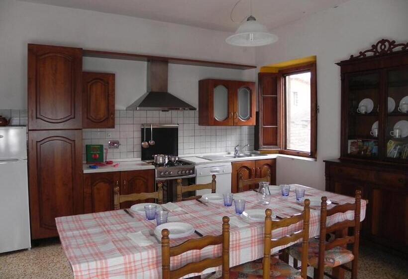 침실 2개 주택, Fattoria Di Marena