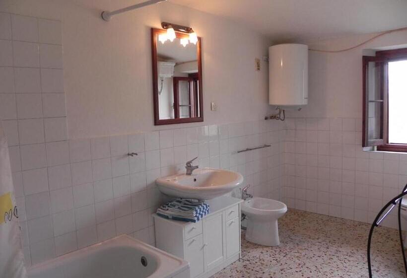 침실 2개 주택, Fattoria Di Marena