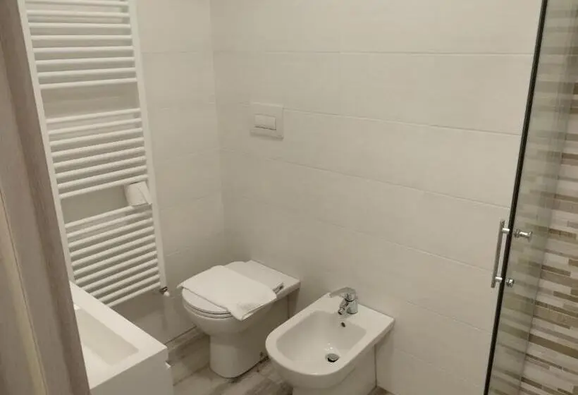 اتاق استاندارد با بالکن, Bgy Airport House Grassobbio