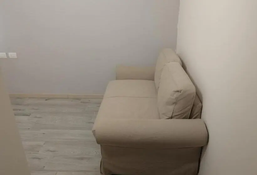 سوییت جونیور لوکس, Bgy Airport House Grassobbio
