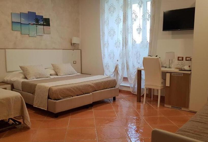 اتاق استاندارد چهار تخته, Le Perle D Italia