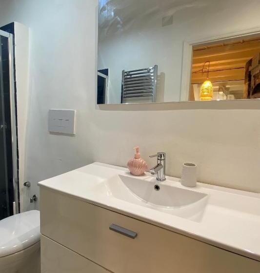 1베드룸 아파트 1층, B&b Le Statuine