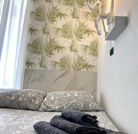 带1个卧室的带阳台的公寓, B&b Le Statuine