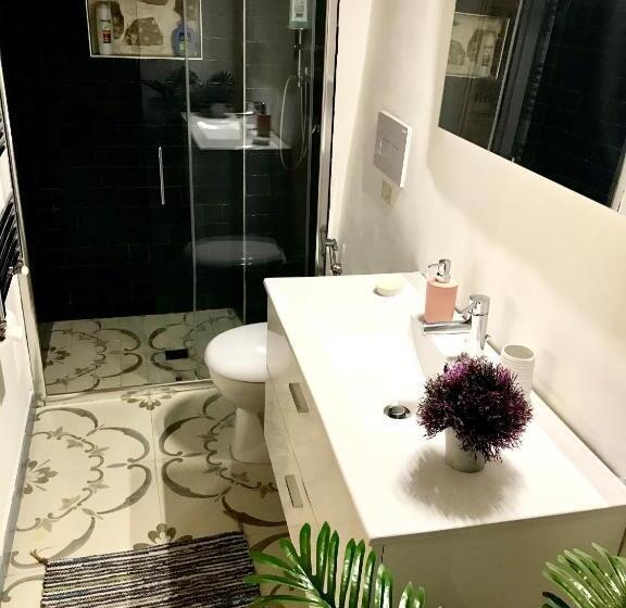 带1个卧室的带阳台的公寓, B&b Le Statuine