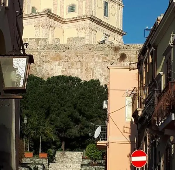 デラックスルーム, Al Castello