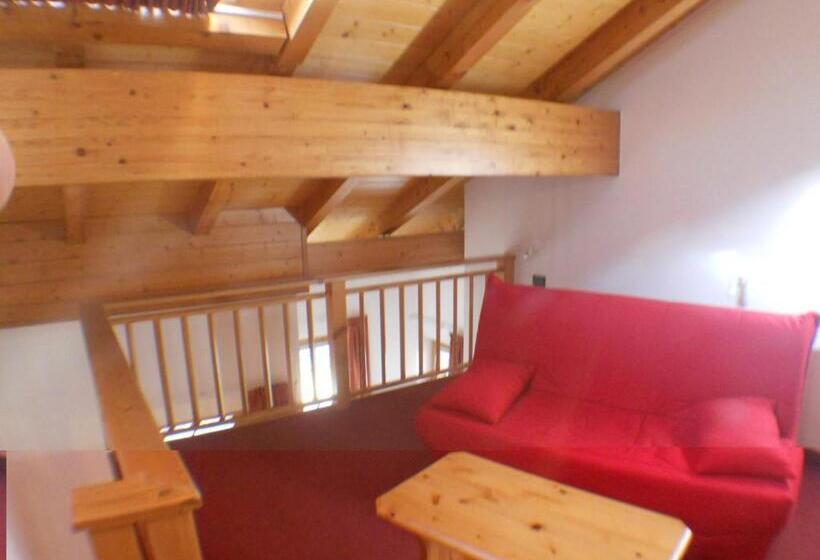 스탠다드 트리플 룸, Garni Manuela