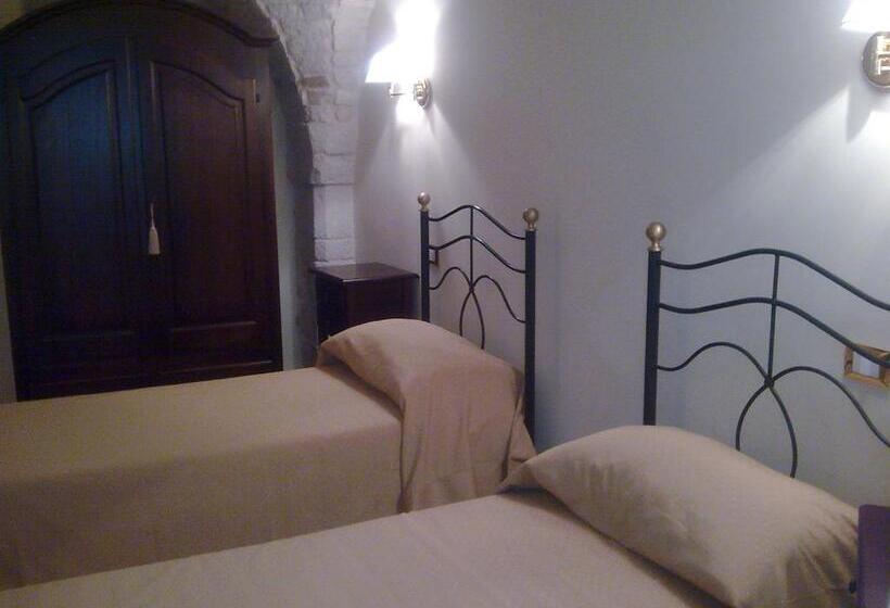 Номер Стандарт, La Dolce Vite