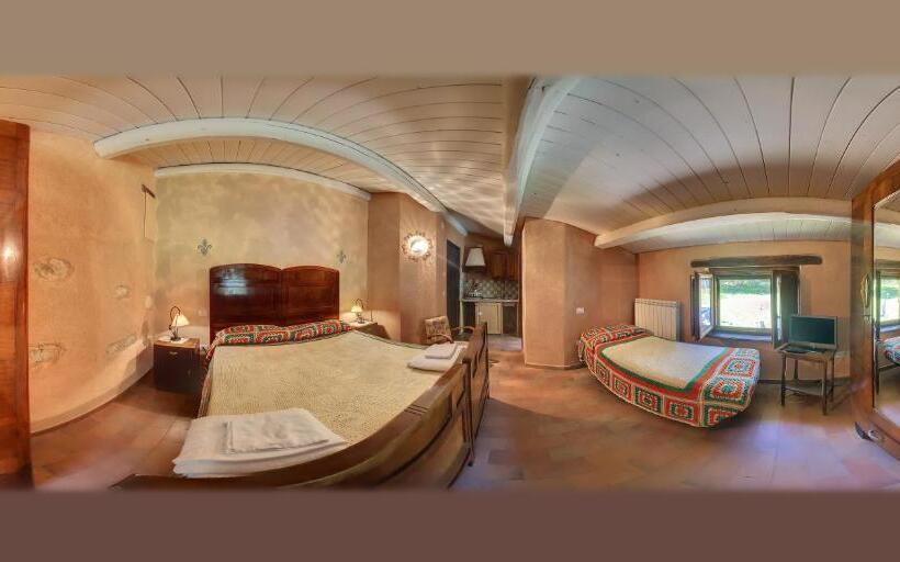 高级三人间, Agriturismo Santa Serena