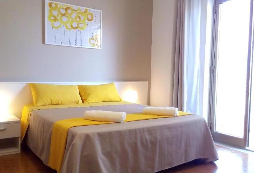 이코노미 룸, B&b Mimosa