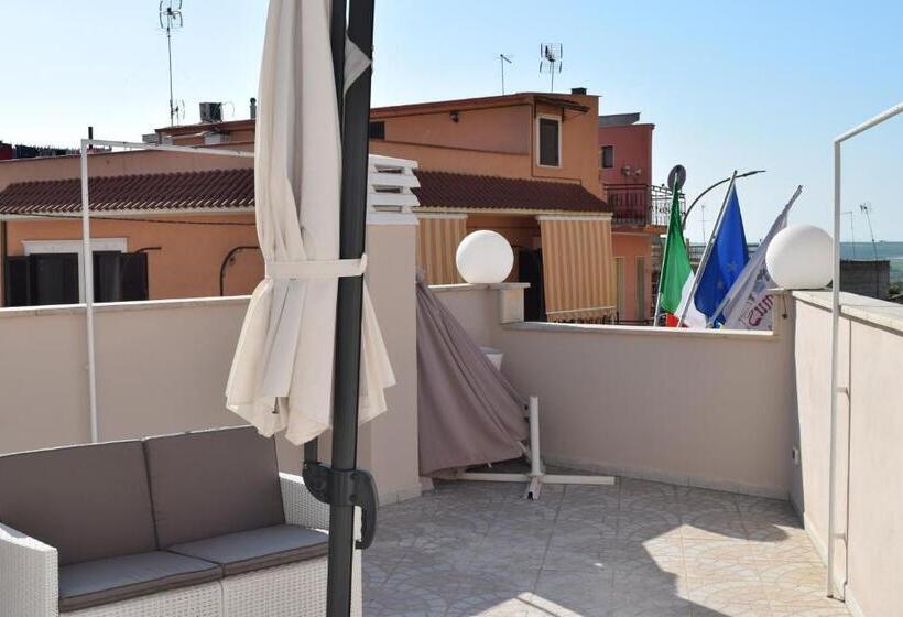 Номер Стандарт с Террасой, Domus Al Corso B&b