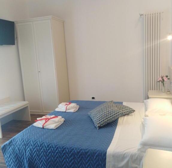 Стандартный Номер Кровать Кинг, Domus Al Corso B&b