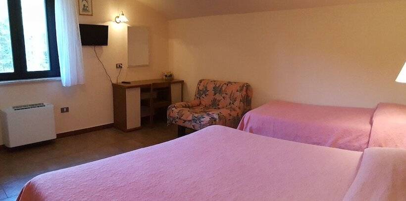 标准三人间, Del Lago Ampollino