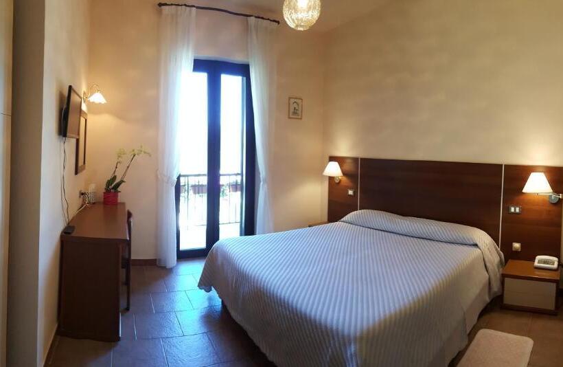 标准间, Del Lago Ampollino