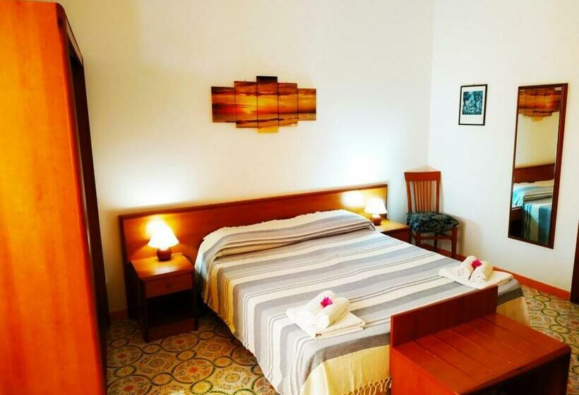 Номер Стандарт, Enzo Il Negro