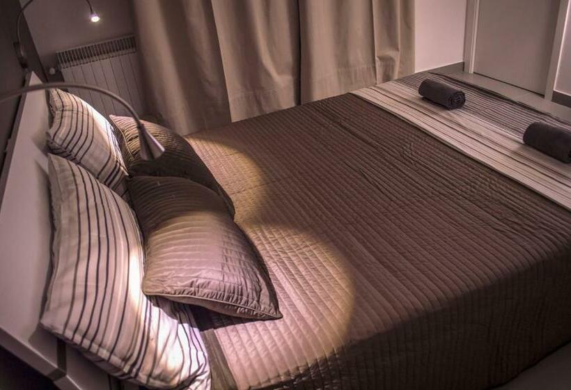 标准间, Barbarisco 5   B&b