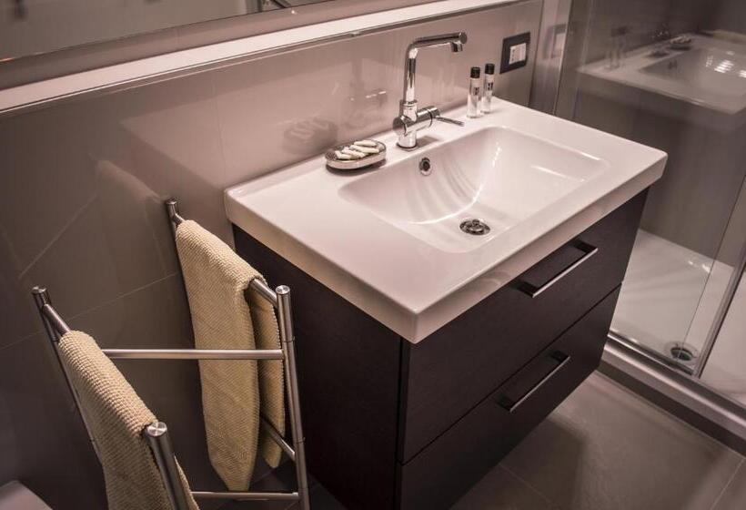 标准间, Barbarisco 5   B&b