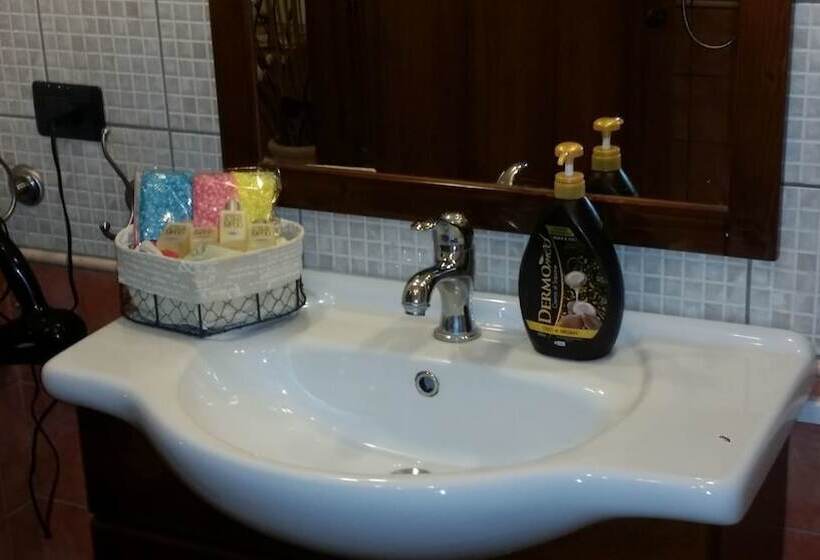 اتاق استاندارد, B&b Mannalà