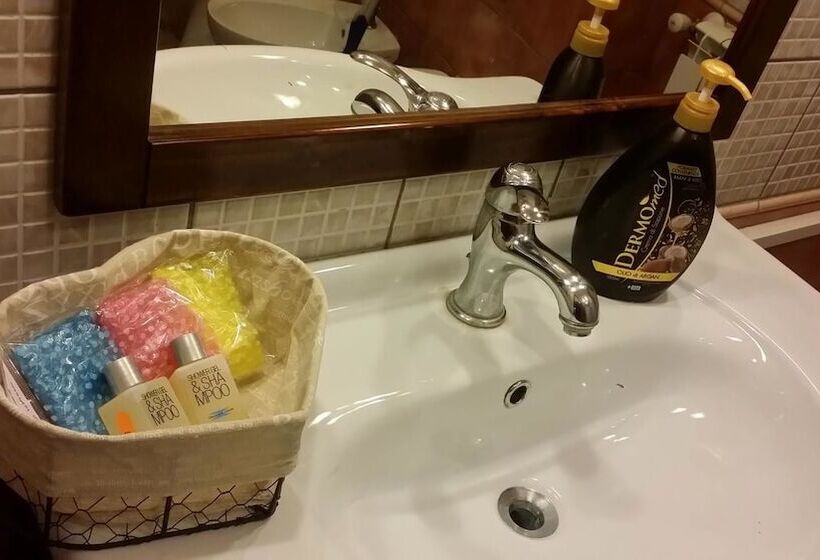 Номер Стандарт, B&b Mannalà